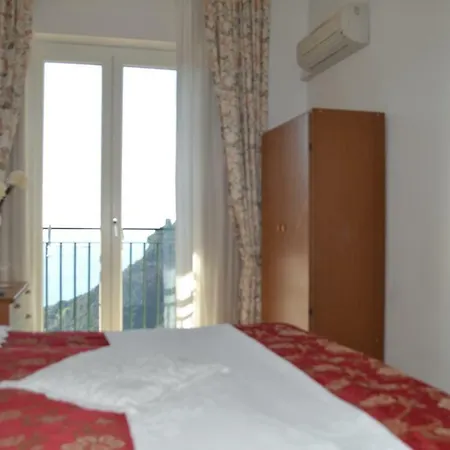 Amalfi View בית נופש *