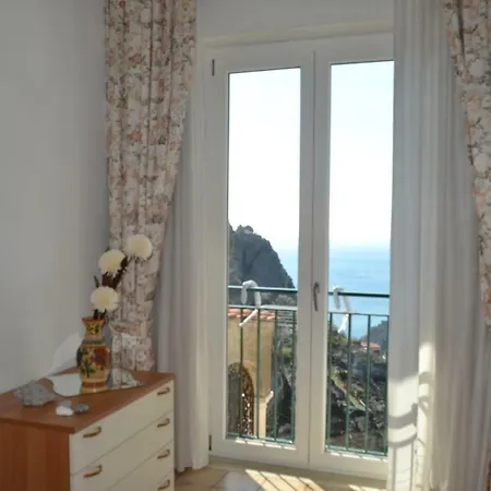 Amalfi View בית נופש *